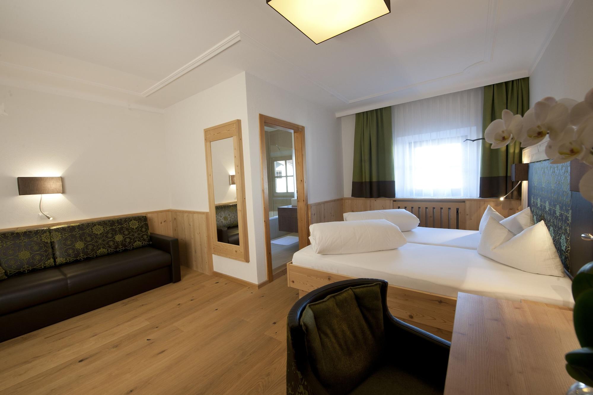 Hotel Bierwirt Инсбрук Екстериор снимка