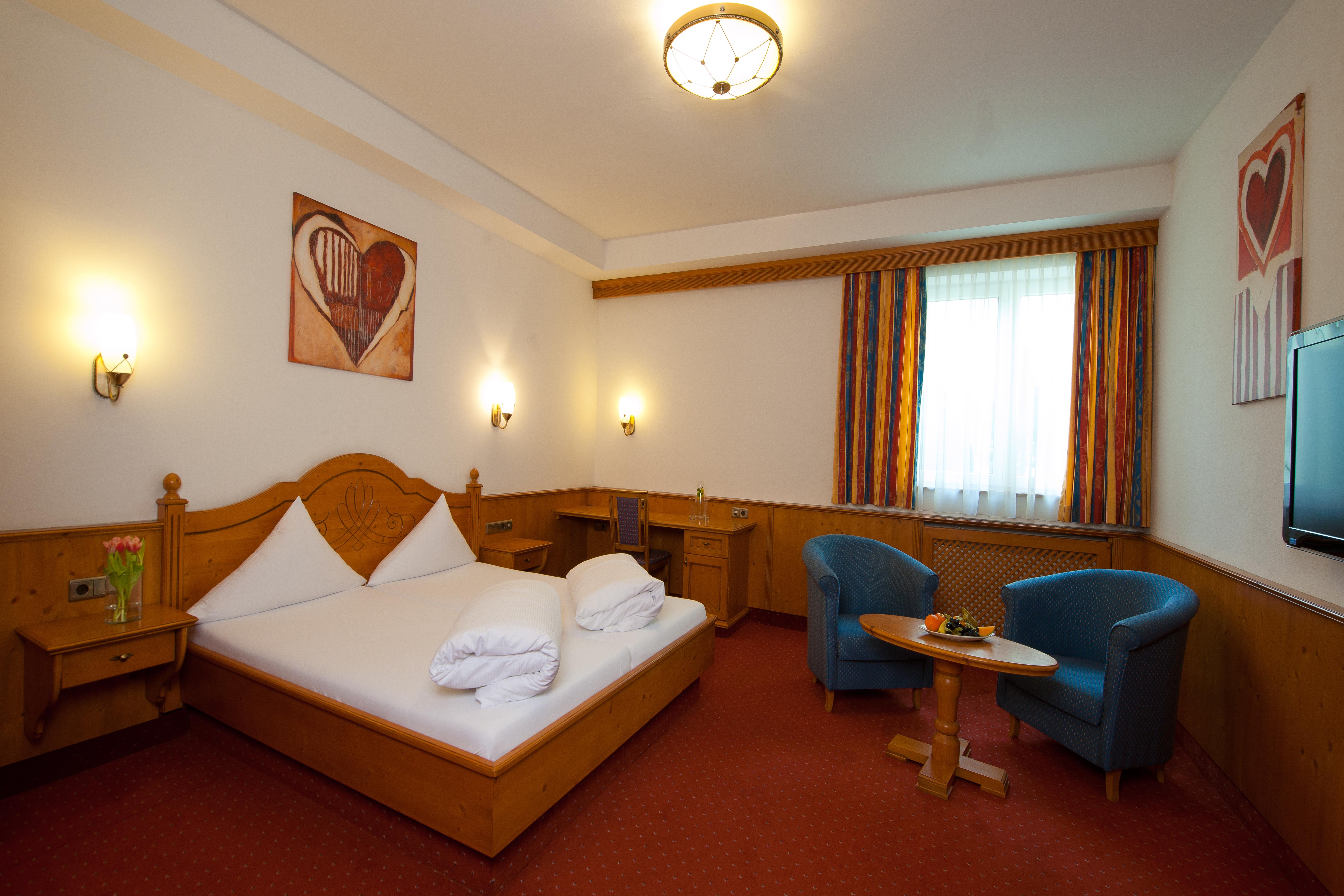 Hotel Bierwirt Инсбрук Екстериор снимка